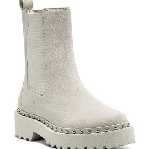 Vince Camuto milky white boots size 9.5 - Picture 2 of 4